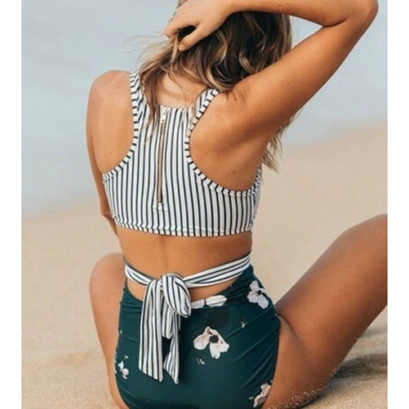 Molybell Small 4-6 Womens Swimsuit Razorback Zip NWT - Picture 7 of 12